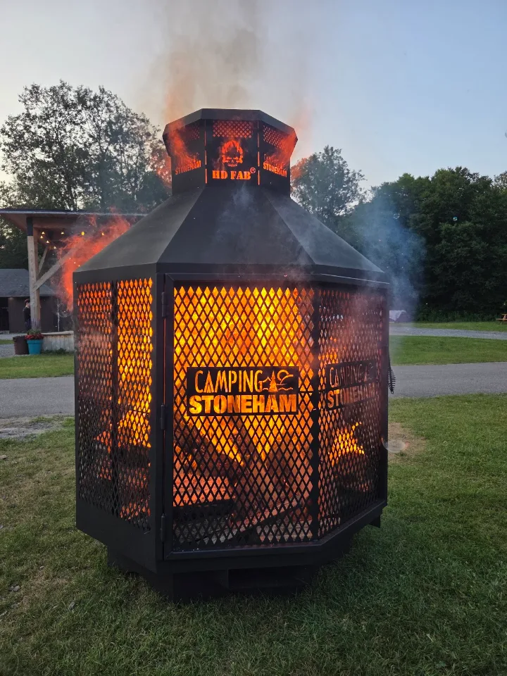 Camping Stoneham 60" Octogonal